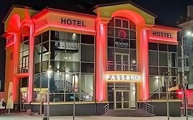 Готель хостел Rooms